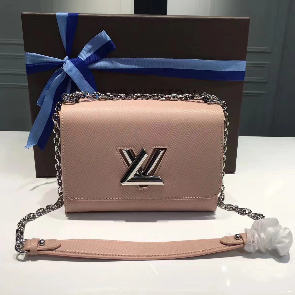 Cheap Vuitton Louis Twist 0724